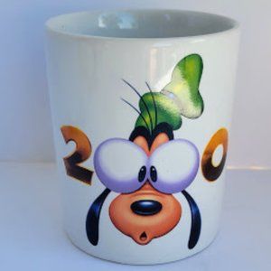 Disney Store Goofy 2000 Coffee Mug Teacup